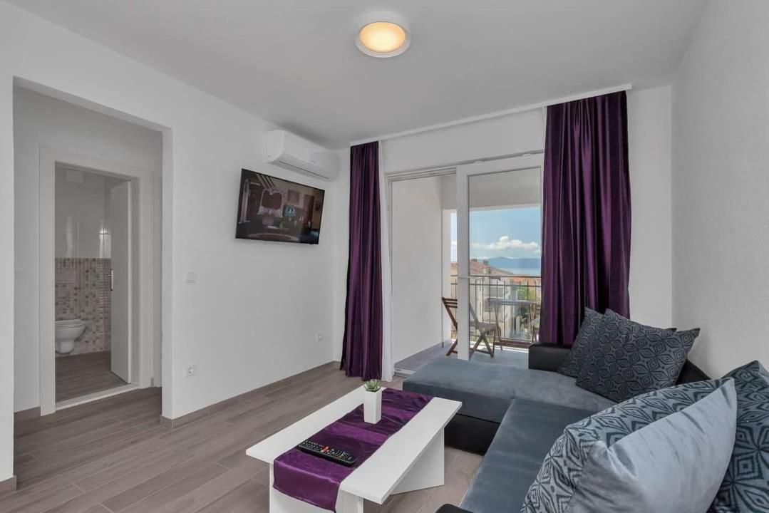 Apartmani Daniela Podgora Buitenkant foto