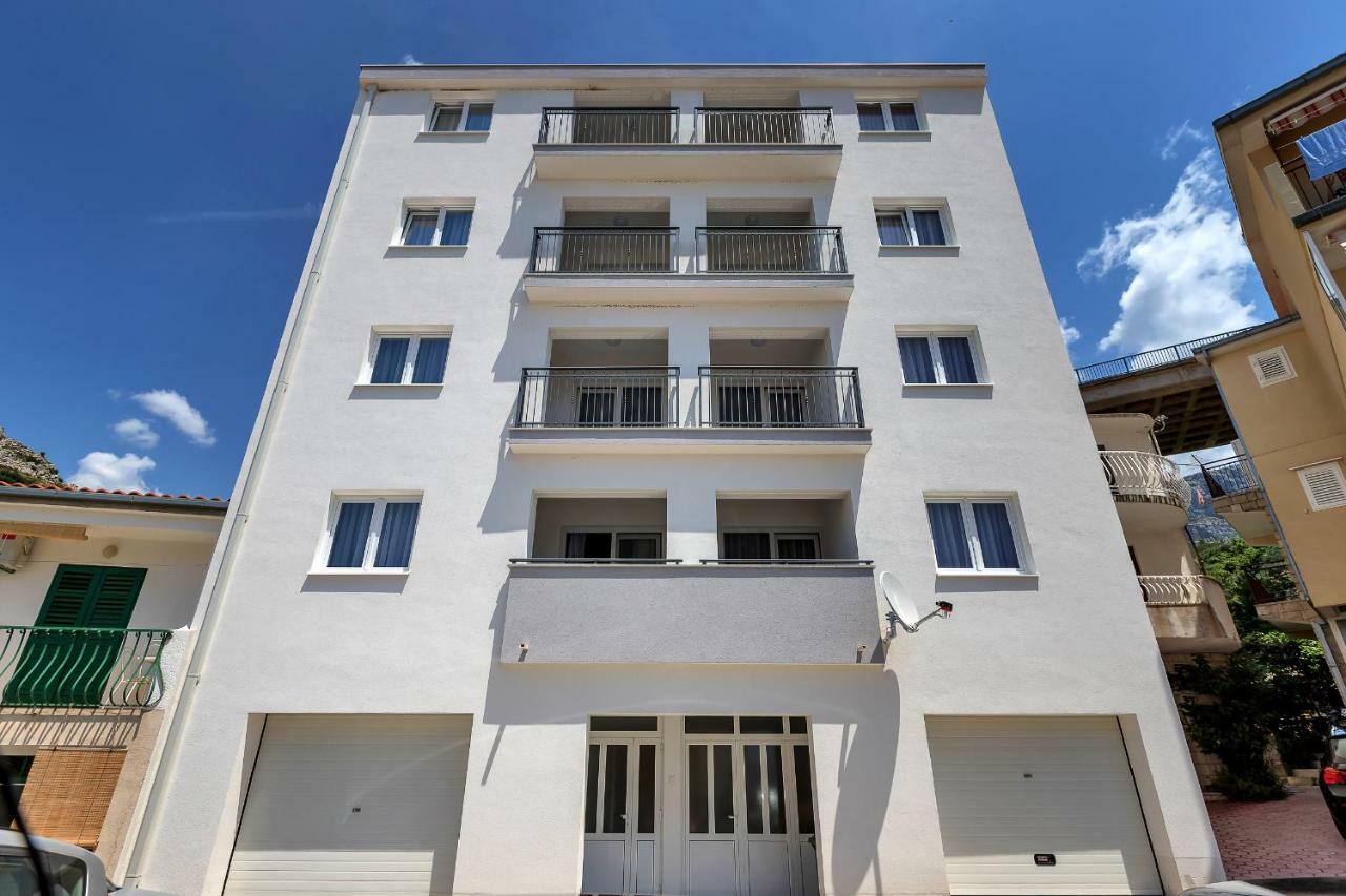 Apartmani Daniela Podgora Buitenkant foto