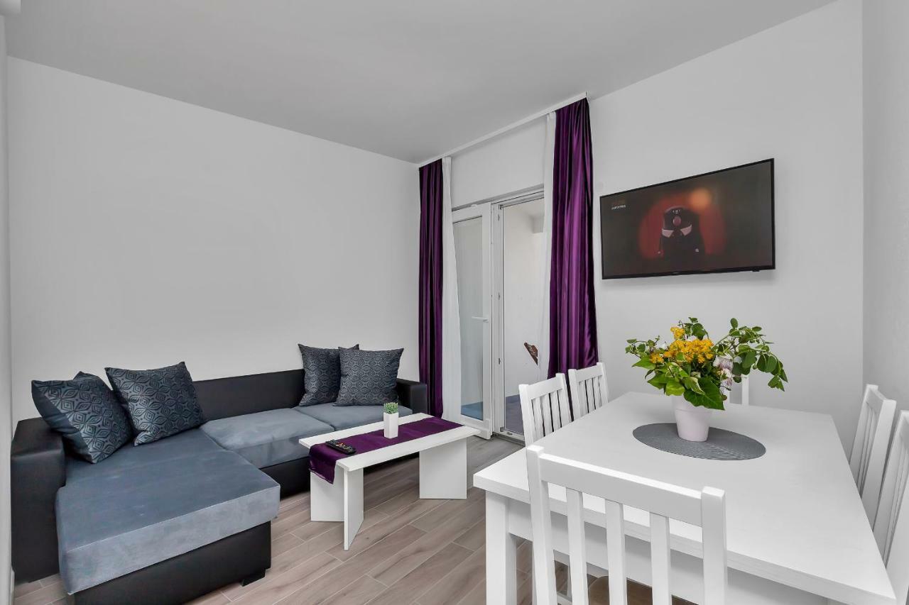 Apartmani Daniela Podgora Buitenkant foto